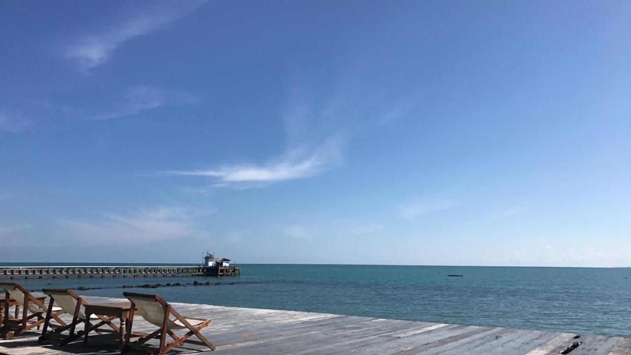 Issara Beach Resort Sichon Exteriér fotografie